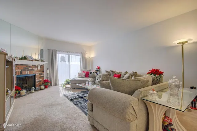 $529,995 | 17522 Sherman Way, Unit 204, Van Nuys, CA 91406