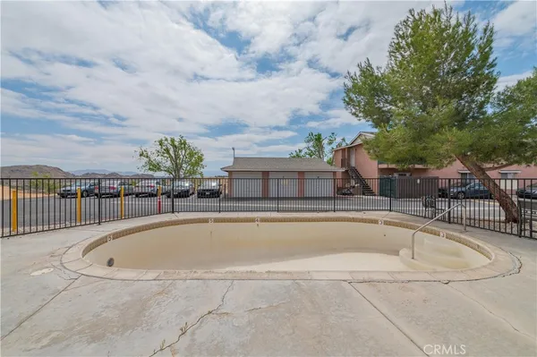 $3,180,000 | 16518 Avalon Avenue, Victorville, CA 92395