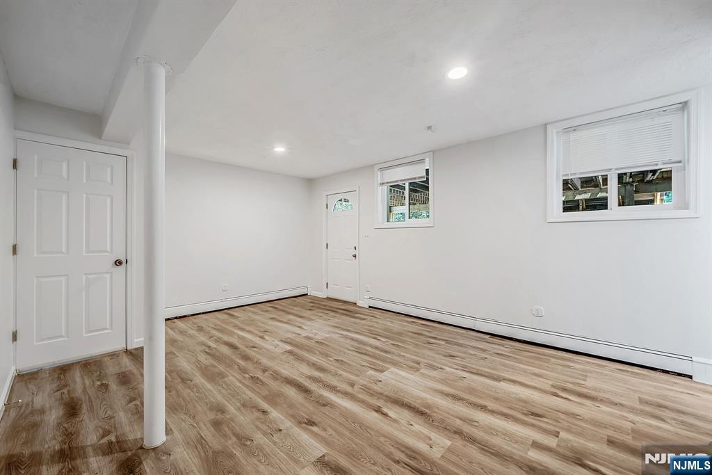 128 Beverly Road Fairfield, NJ 07004 - Photo 37 of 44