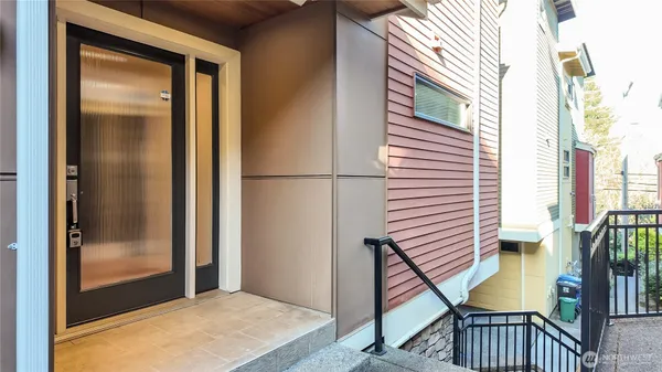 $4,700 | 7757 Sand Point Way Northeast, Unit A, Seattle, WA 98115