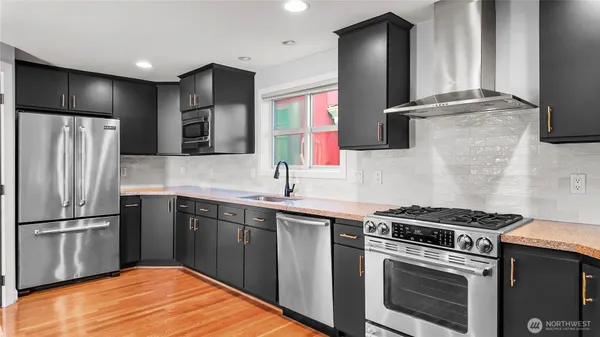 $4,700 | 7757 Sand Point Way Northeast, Unit A, Seattle, WA 98115