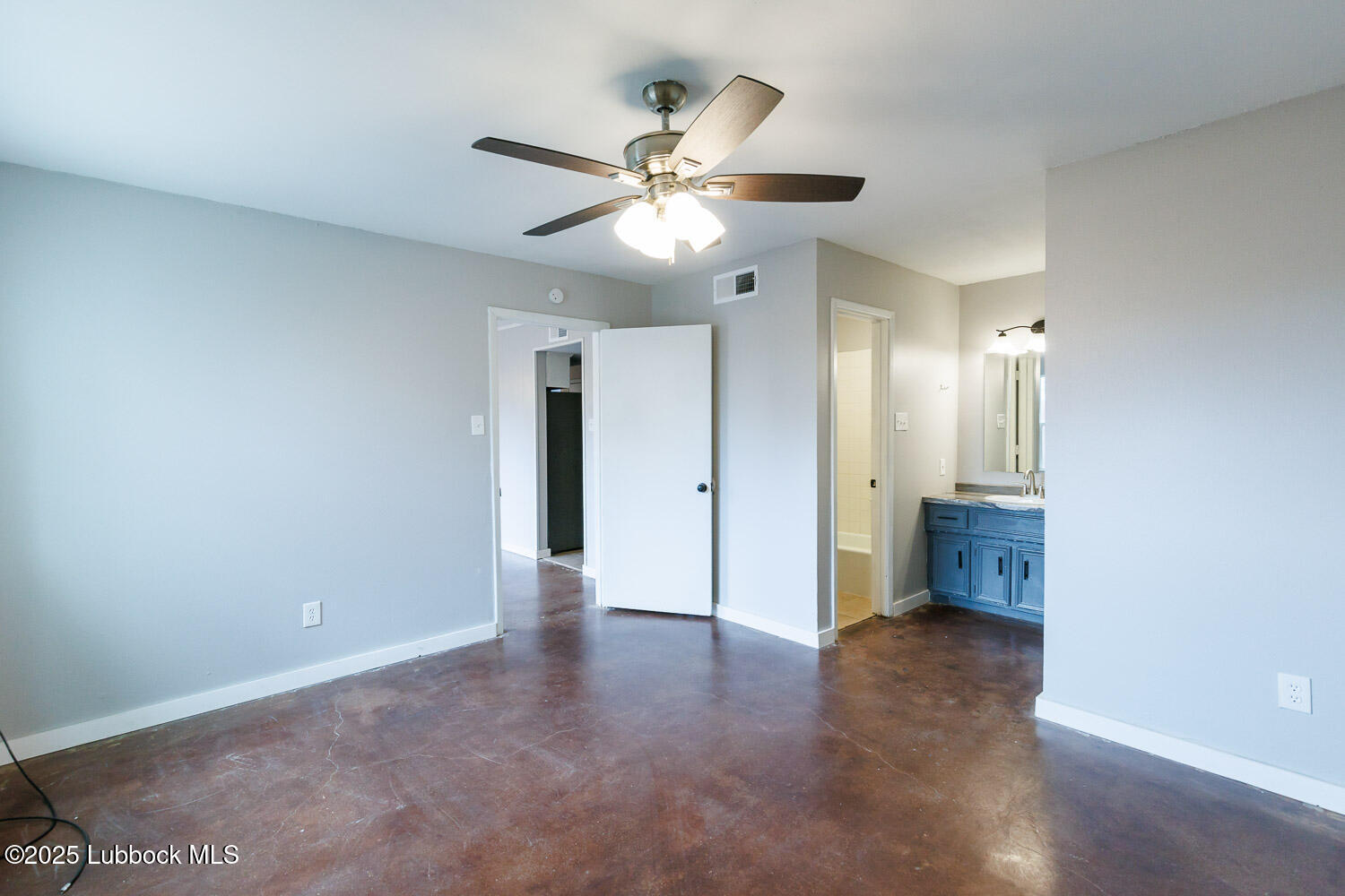 4314 52nd Street, Unit A Lubbock, TX 79413 - Photo 46 of 54 4314 A 52nd-47