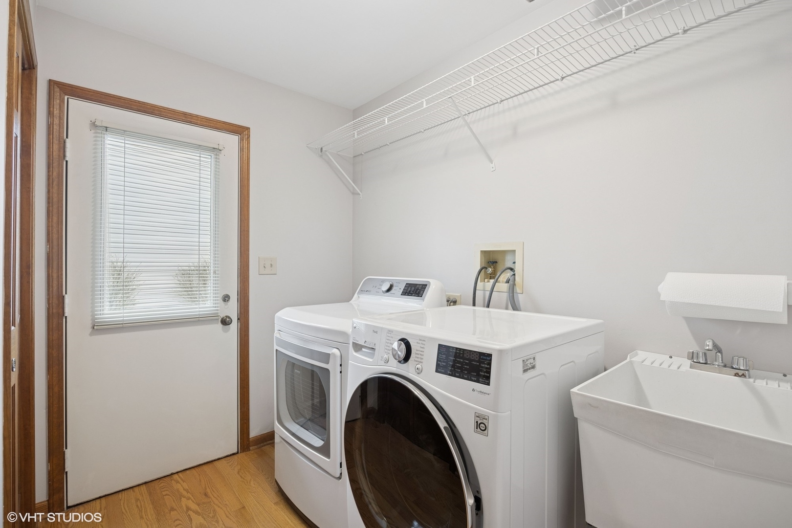 1679 Brittany Lane Hoffman Estates, IL 60192 - Photo 9 of 25