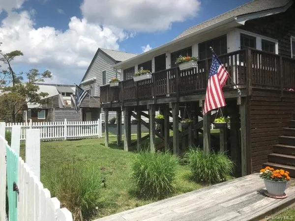 a view of house with outdoor space