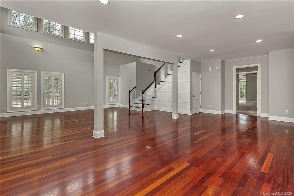 7085 Harbor Court Tega Cay, SC 29708 - Photo 6 of 27 Gallery Image 6
