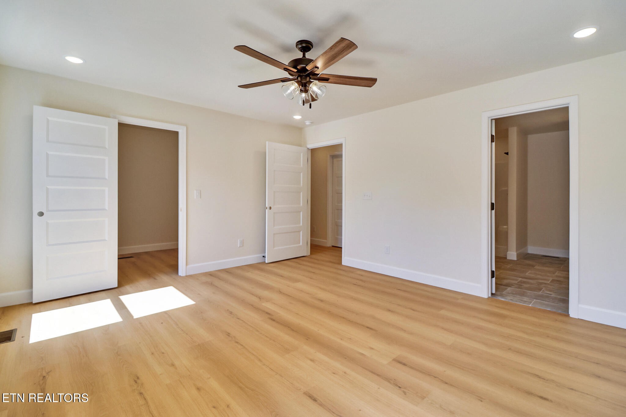 149 Falling Leaf Road Jamestown, TN 38556 - Photo 17 of 32