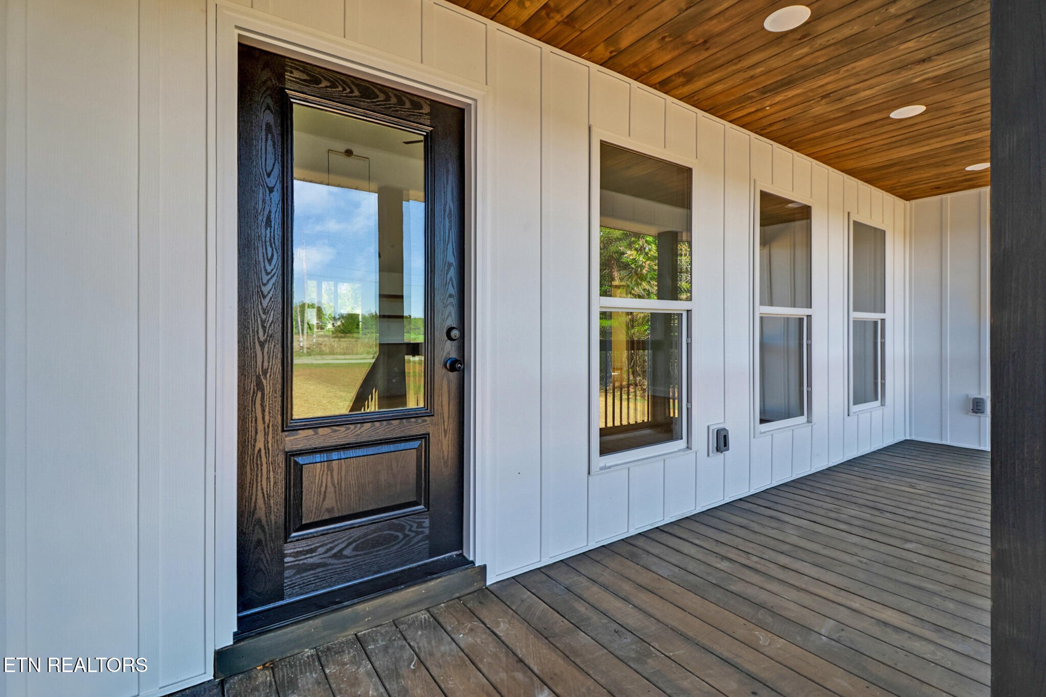 149 Falling Leaf Road Jamestown, TN 38556 - Photo 5 of 32