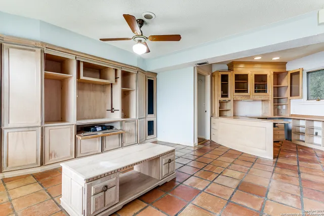 $475,000 | 11006 Bar X Trail, Helotes, TX 78023