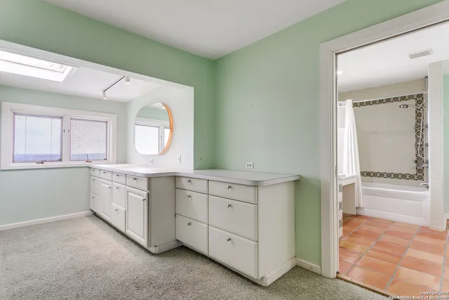 $475,000 | 11006 Bar X Trail, Helotes, TX 78023