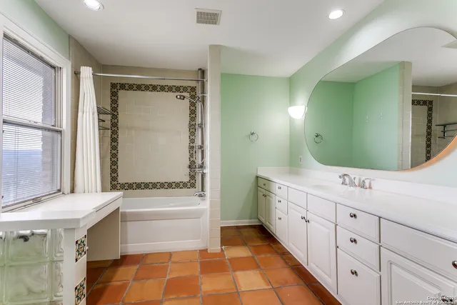 $475,000 | 11006 Bar X Trail, Helotes, TX 78023