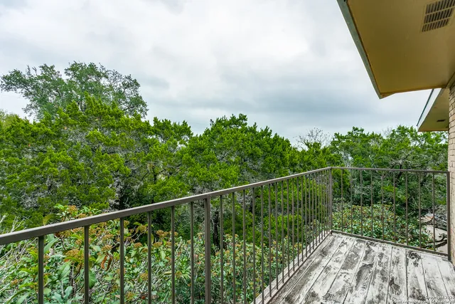 $475,000 | 11006 Bar X Trail, Helotes, TX 78023