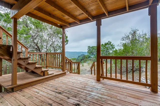 $475,000 | 11006 Bar X Trail, Helotes, TX 78023