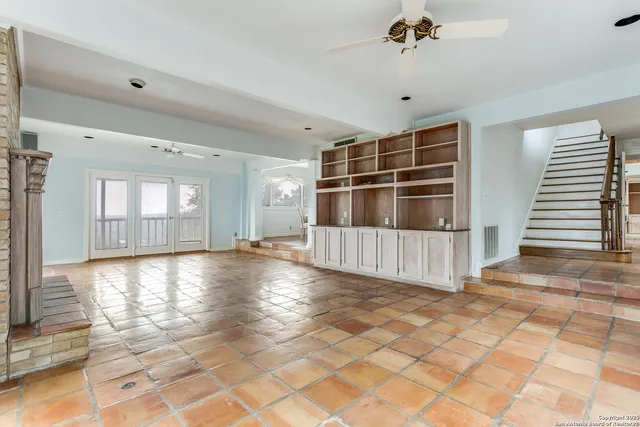 $475,000 | 11006 Bar X Trail, Helotes, TX 78023