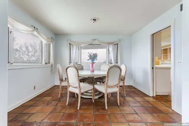 $475,000 | 11006 Bar X Trail, Helotes, TX 78023