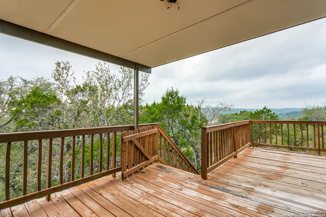 $475,000 | 11006 Bar X Trail, Helotes, TX 78023