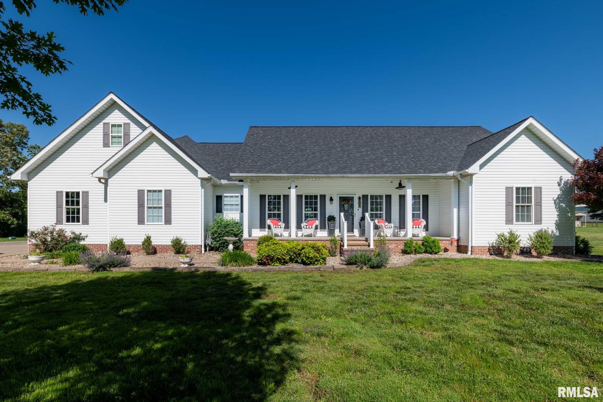178 Bixler Road Eldorado, IL 62930 - Photo 1 of 64 Gallery Image 1