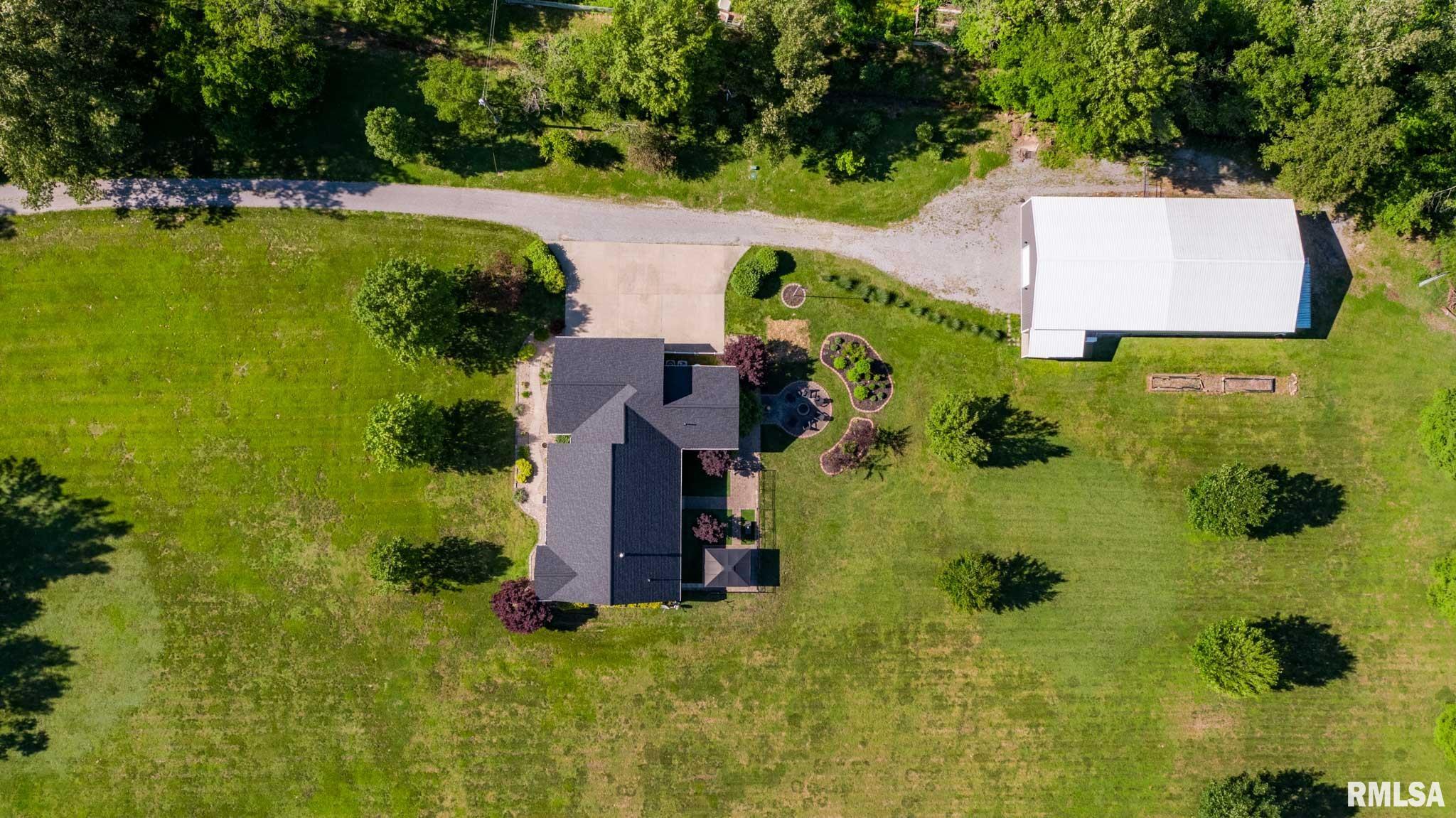 178 Bixler Road Eldorado, IL 62930 - Photo 39 of 64 Gallery Image 39
