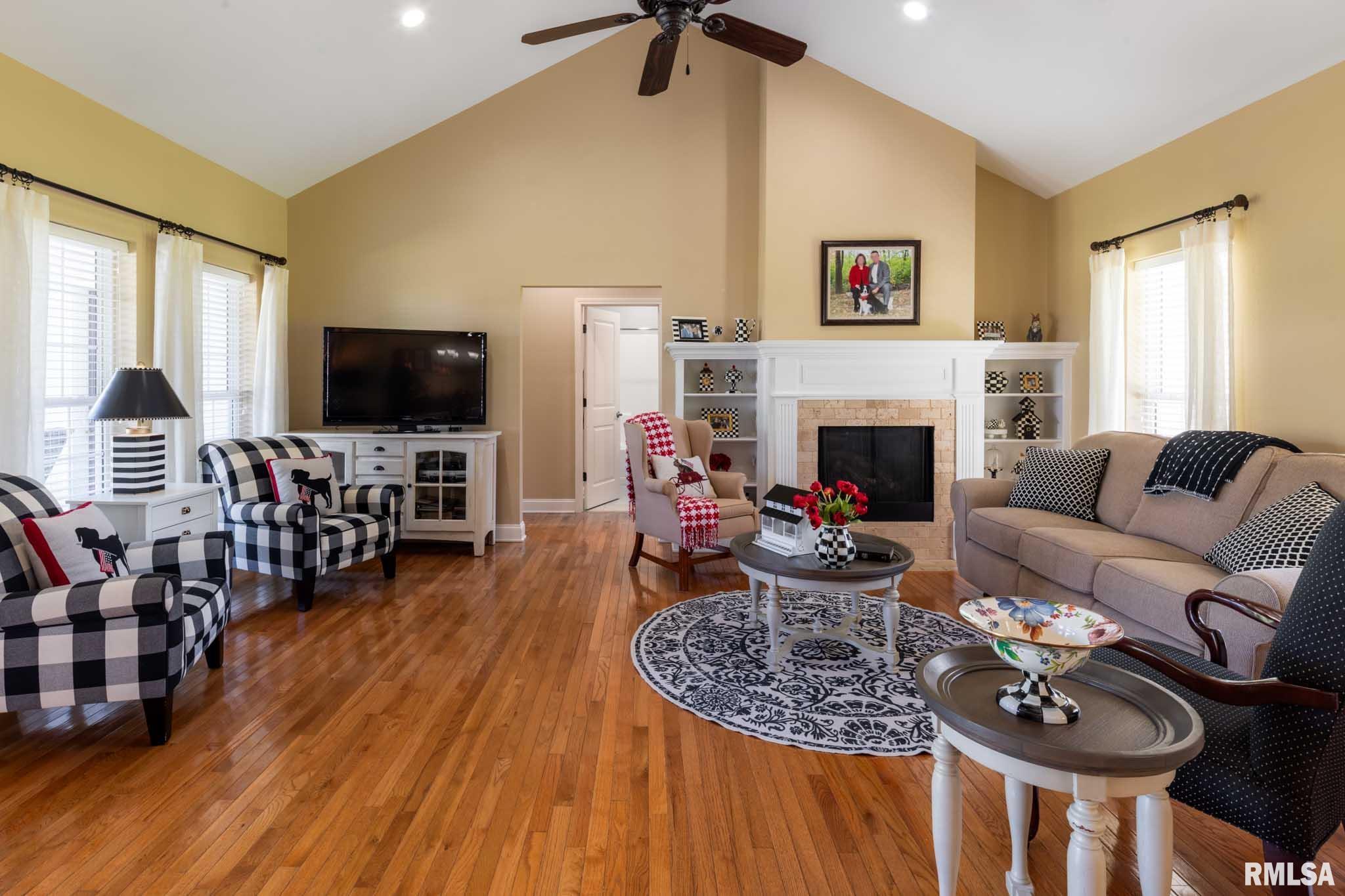 178 Bixler Road Eldorado, IL 62930 - Photo 5 of 64 Gallery Image 5