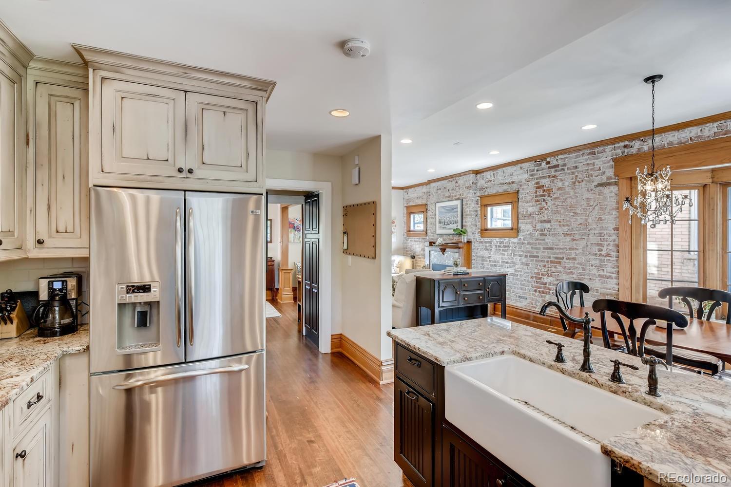 487 South Pennsylvania Street Denver, CO 80209 - Photo 12 of 28