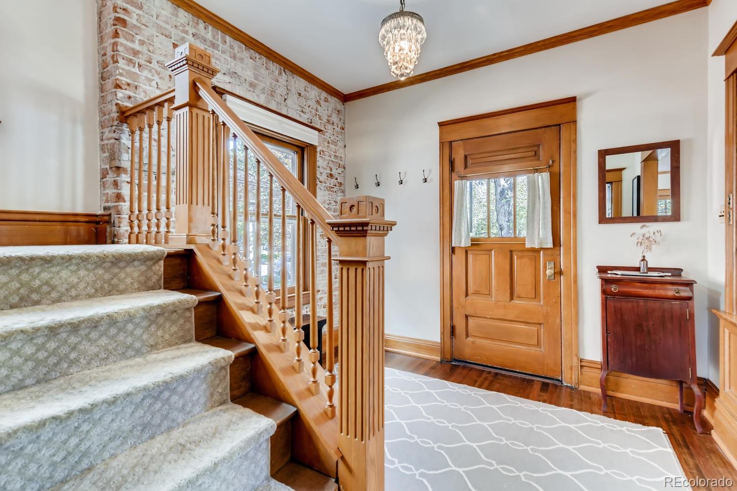 487 South Pennsylvania Street Denver, CO 80209 - Photo 5 of 28