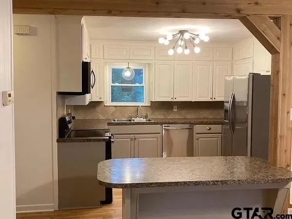 $1,850 | 11598 County Road 2248, Tyler, TX 75707