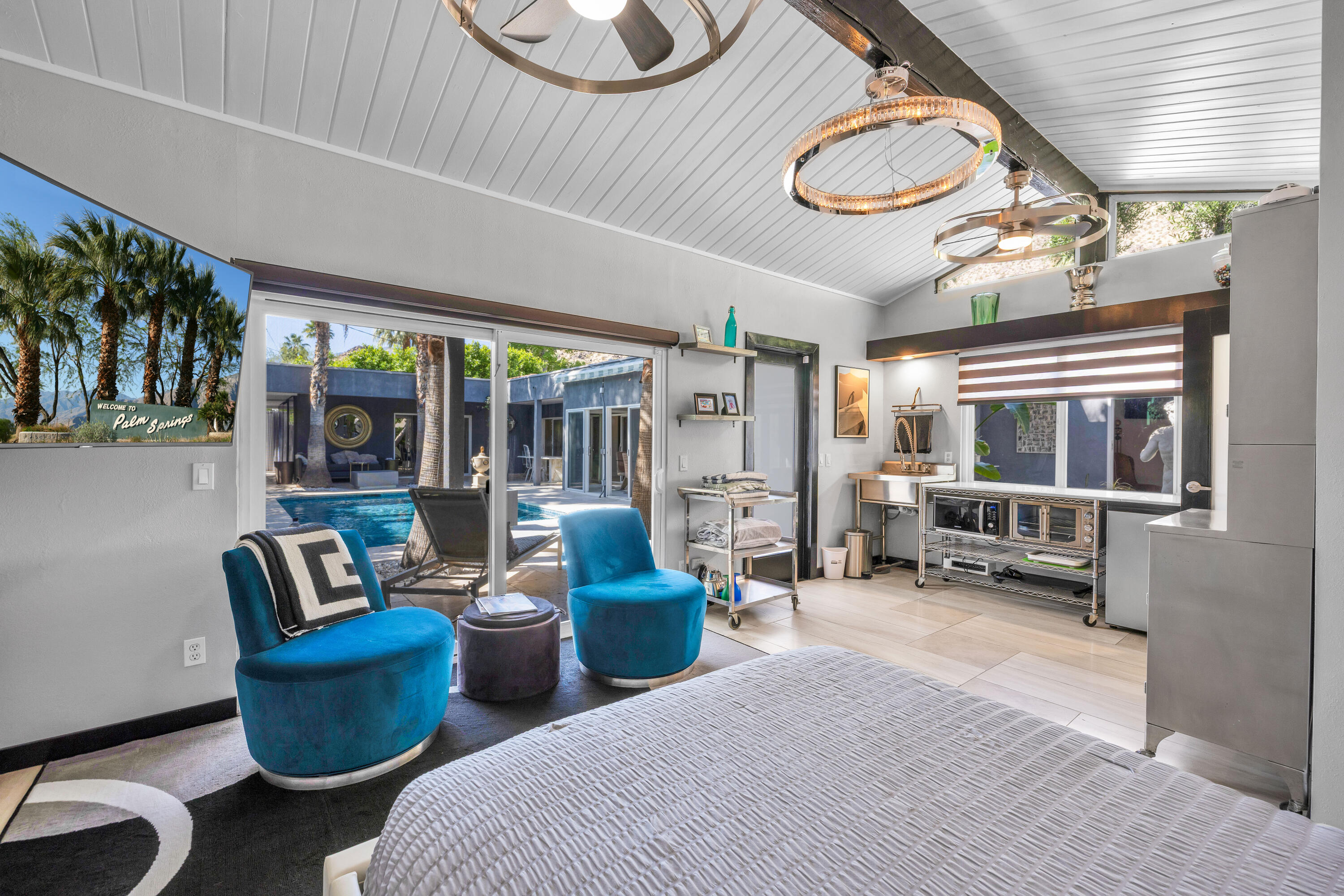 279 West Overlook Road Palm Springs, CA 92264 - Photo 26 of 48 36