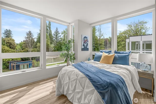 $539,000 | 12225 Roseberg Avenue South, Unit 4, Seattle, WA 98168