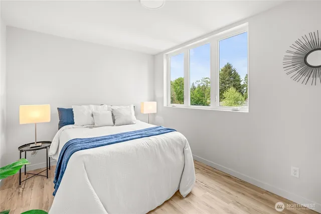 $539,000 | 12225 Roseberg Avenue South, Unit 4, Seattle, WA 98168