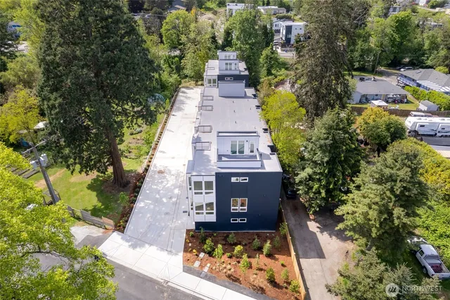 $539,000 | 12225 Roseberg Avenue South, Unit 4, Seattle, WA 98168