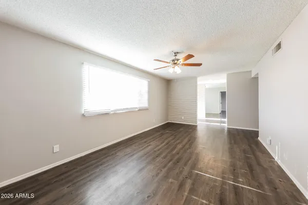 $420,000 | 6218 West Wolf Street, Phoenix, AZ 85033