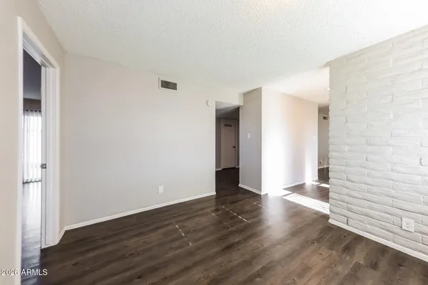 $420,000 | 6218 West Wolf Street, Phoenix, AZ 85033
