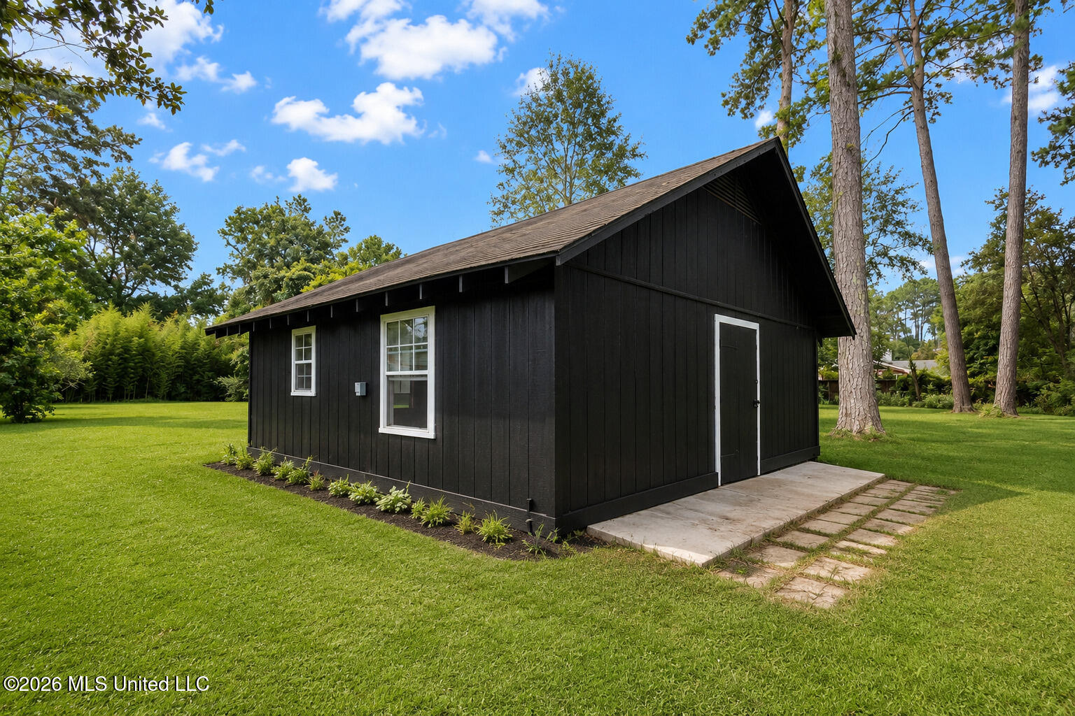 1602 Church Street Columbia, MS 39429 - Photo 31 of 37 Workshop Exterior