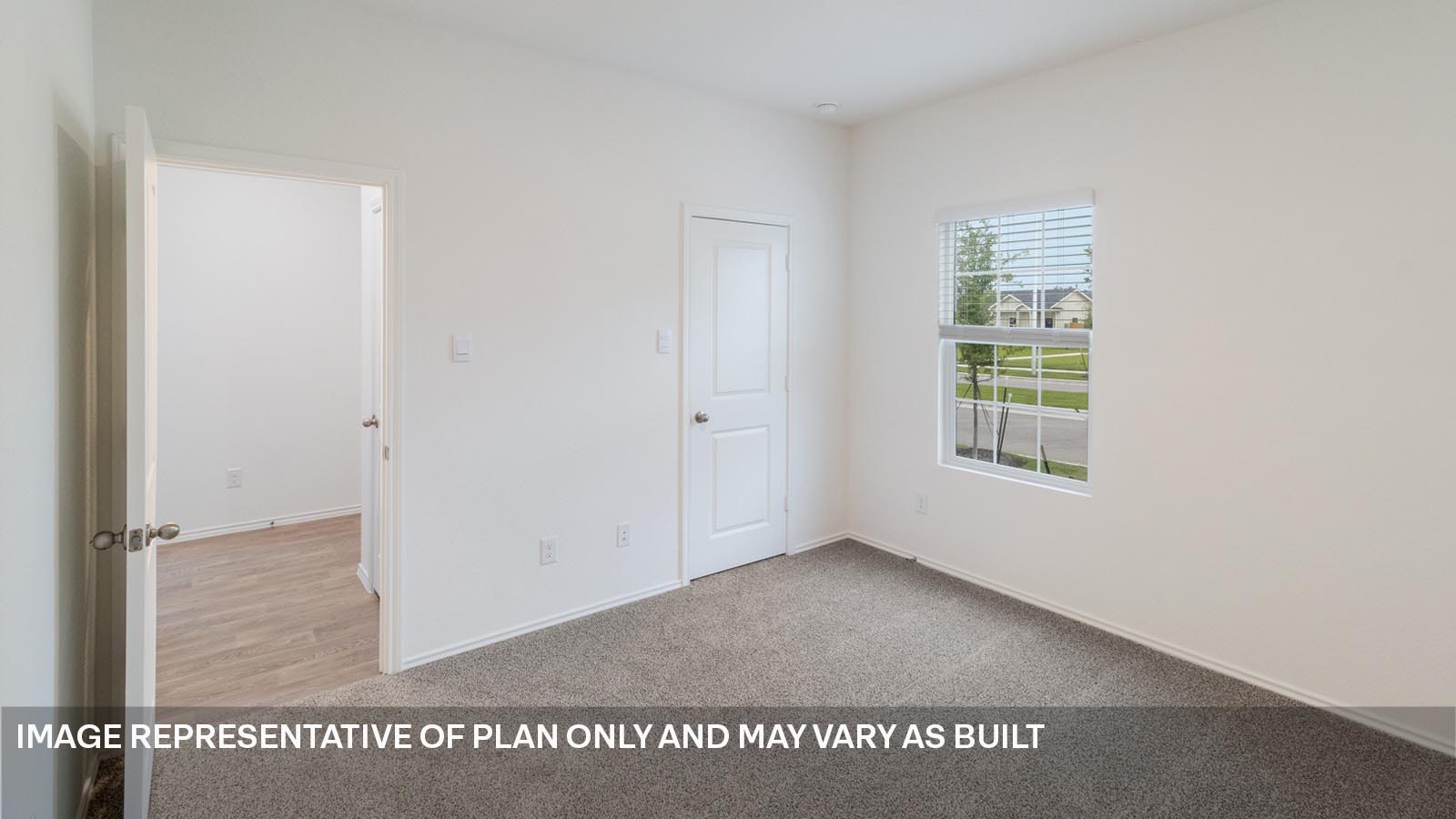 323 Santo Domingo Road Bastrop, TX 78602 - Photo 12 of 23