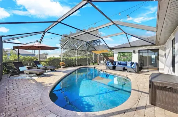 $2,600 | 1810 Northwest 17th Street, Cape Coral, FL 33993