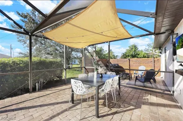 $2,600 | 1810 Northwest 17th Street, Cape Coral, FL 33993