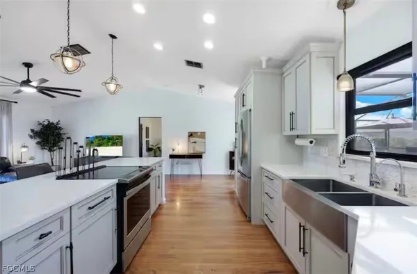 $2,600 | 1810 Northwest 17th Street, Cape Coral, FL 33993