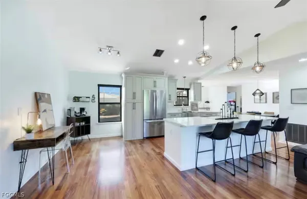 $2,600 | 1810 Northwest 17th Street, Cape Coral, FL 33993