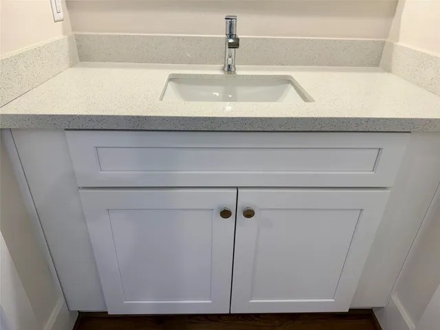 $2,495 | 5624 Bertellis Lane, Houston, TX 77091