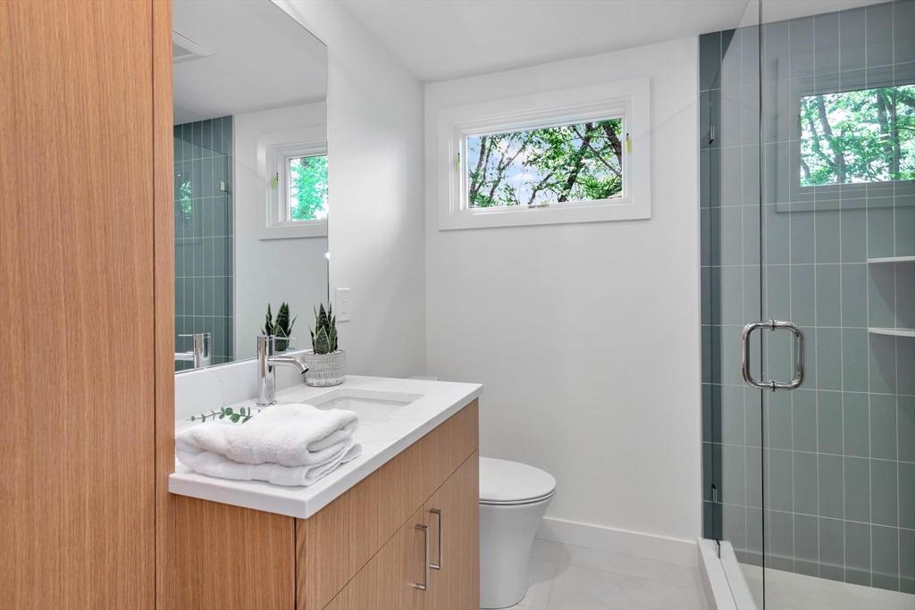 39 Winslow Street Concord, MA 01742 - Photo 35 of 40