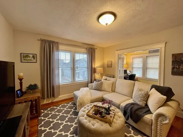 $2,900 | 29 Springfield Street, Unit 29, Watertown, MA 02472