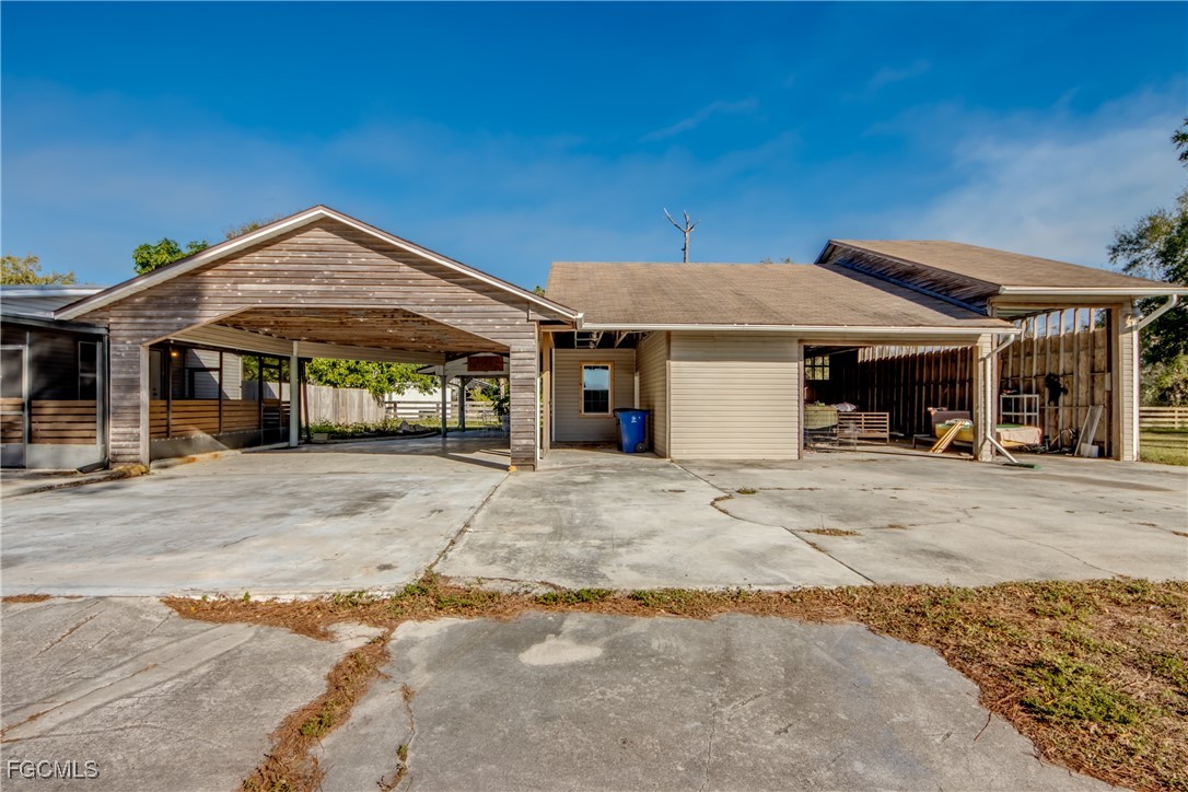 19330 Meredith Road North Fort Myers, FL 33917 - Photo 3 of 50