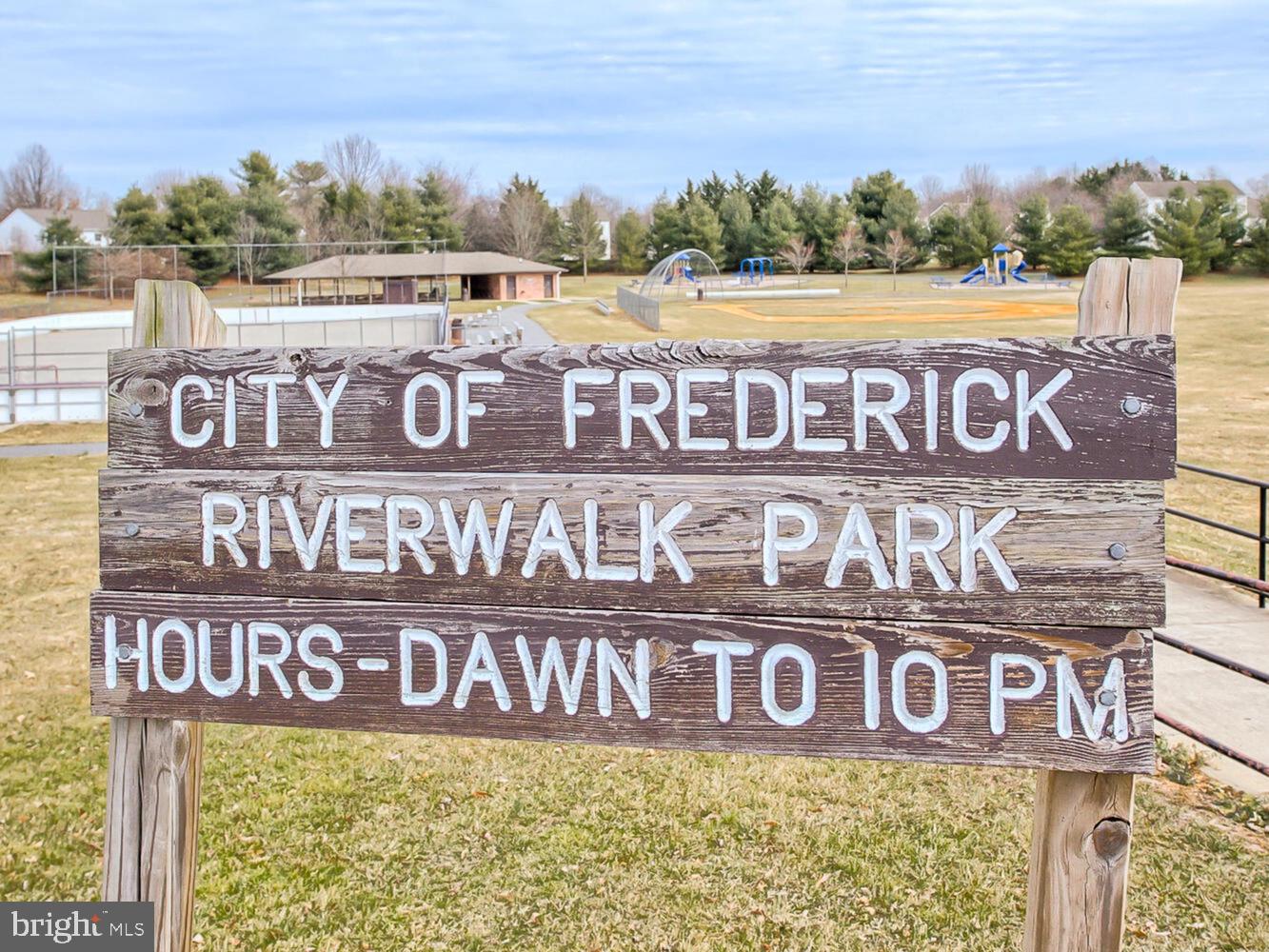 802 Stratford Way, Unit J Frederick, MD 21701 - Photo 30 of 33