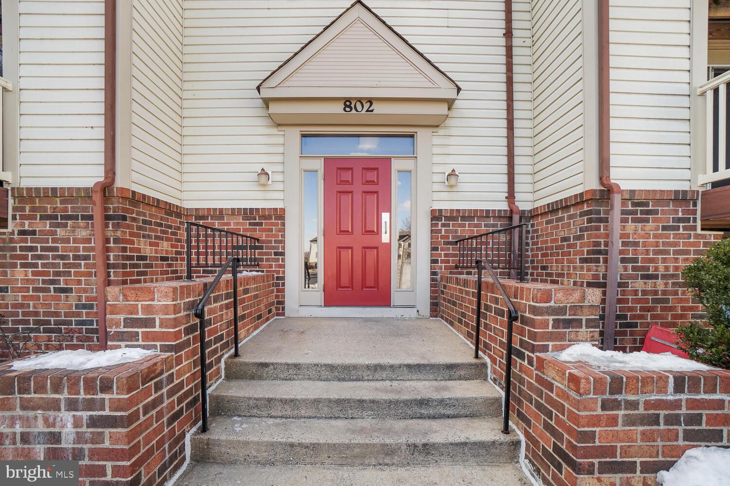 802 Stratford Way, Unit J Frederick, MD 21701 - Photo 4 of 33