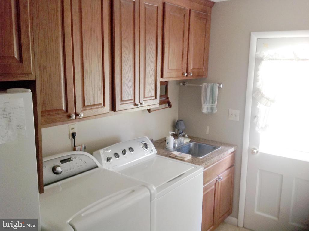 2385 Leabrook Road Lancaster, PA 17601 - Photo 23 of 46