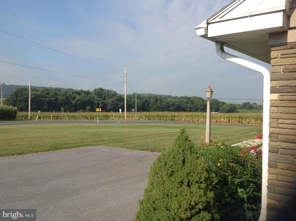 2385 Leabrook Road Lancaster, PA 17601 - Photo 44 of 46