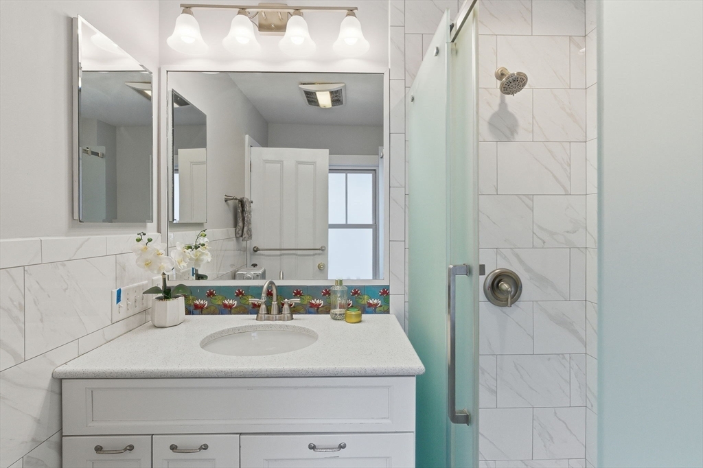 7 A Meacham Road, Unit 7A Cambridge, MA 02140 - Photo 25 of 39