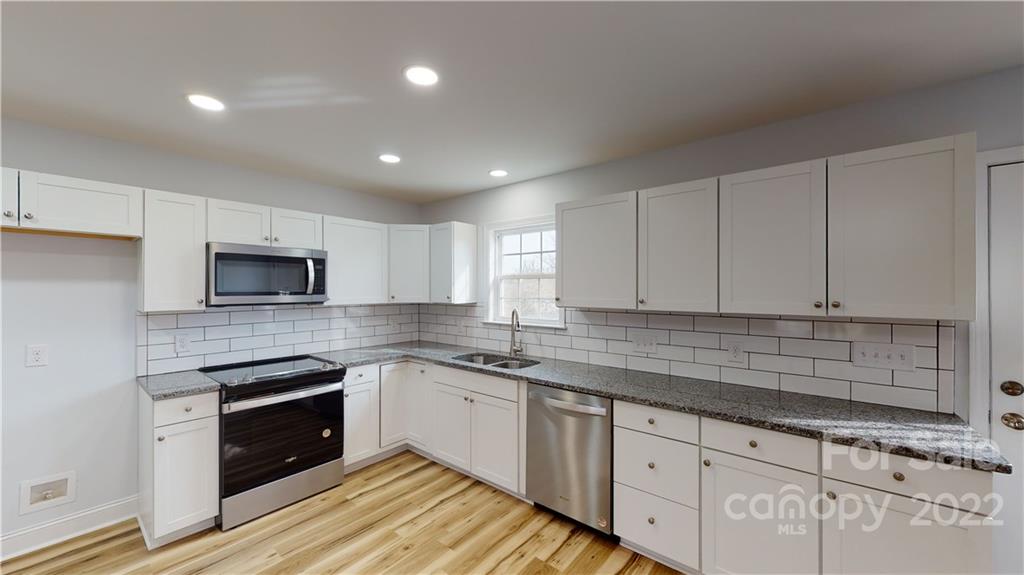 3627 Ritchie Road, Unit 11 Lincolnton, NC 28092 - Photo 3 of 14 Gallery Image 3