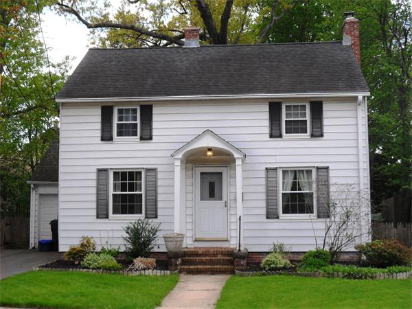 670 Allen Street Springfield, MA 01118 - Photo 1 of 22 Gallery Image 1