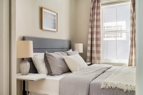 $935,000 | 87 Kinnaird Street, Unit 2, Cambridge, MA 02139
