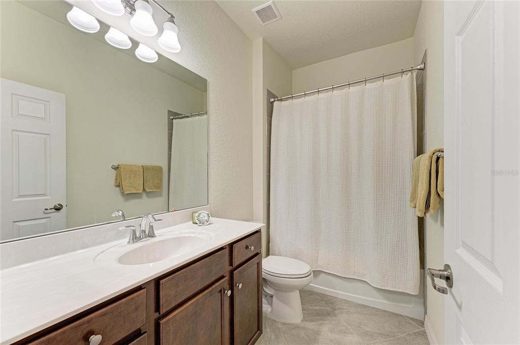 12440 Amica Loop Venice, FL 34293 - Photo 48 of 87